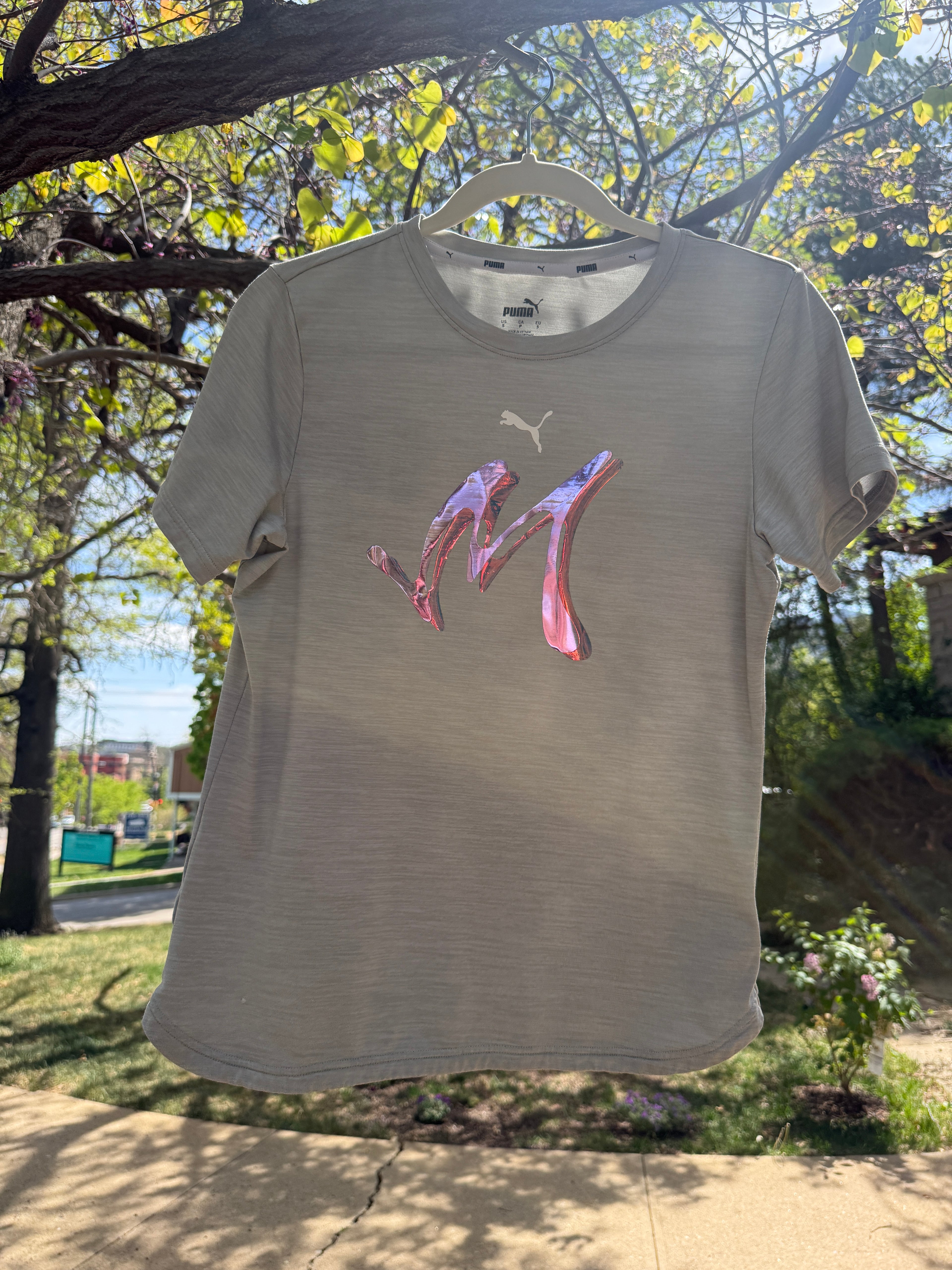 Puma Meridia upcycled T